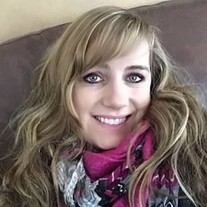 Meet your Posher, Lori