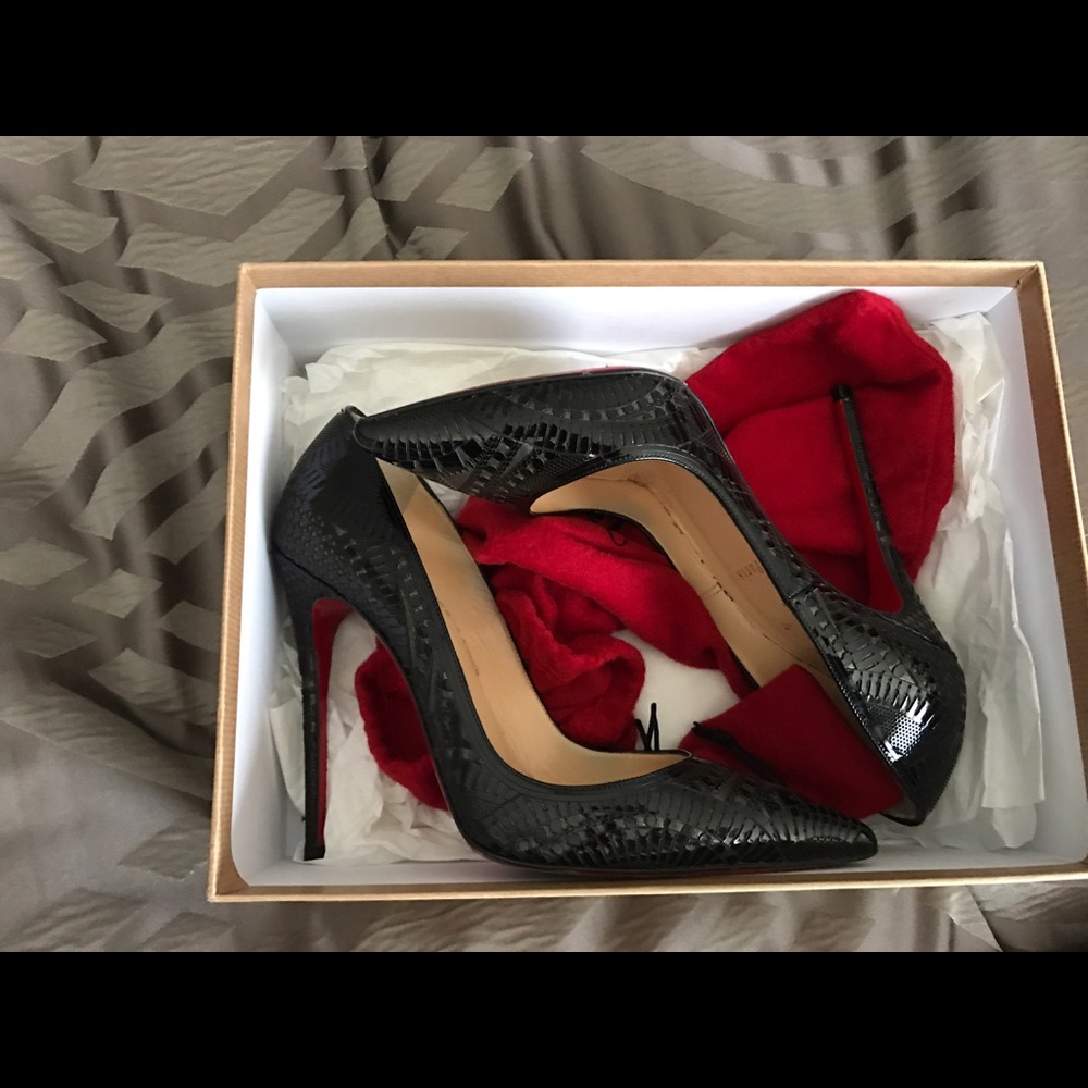 Kristali 120 patent Suede Burma
