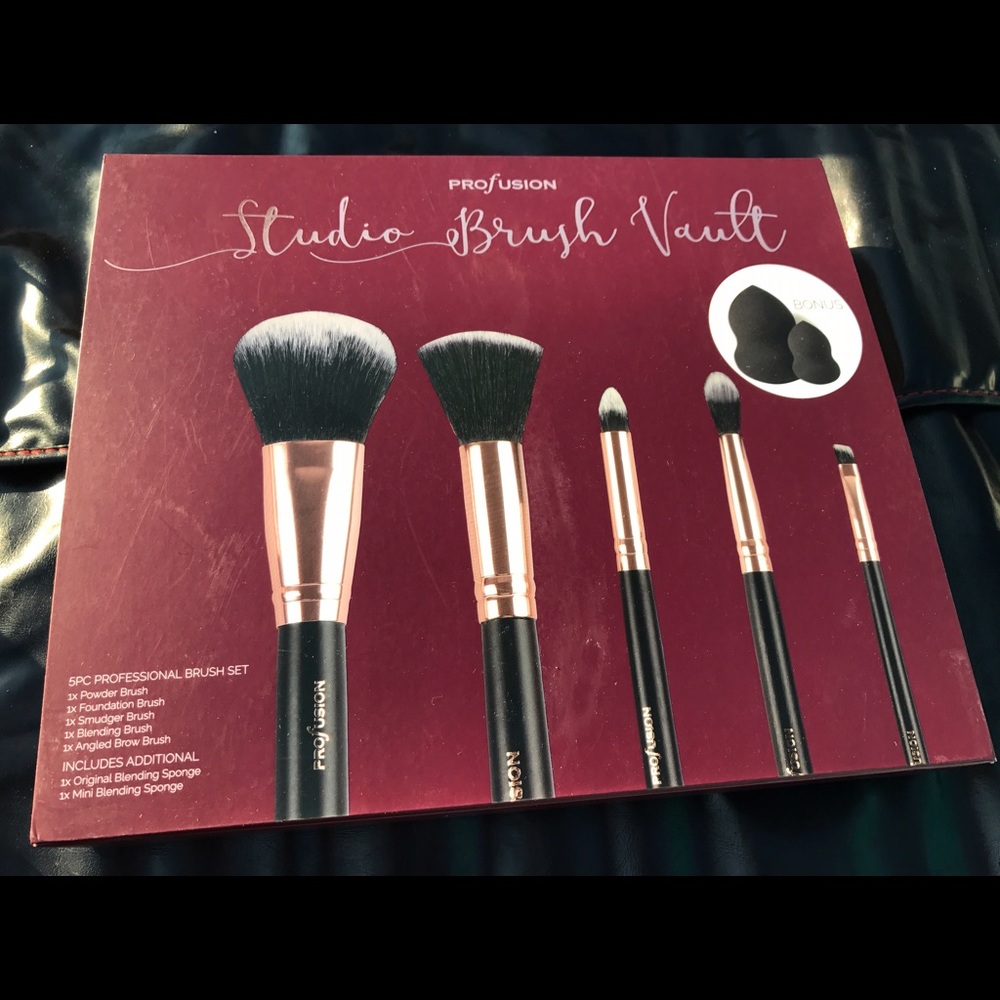5 pc brush set