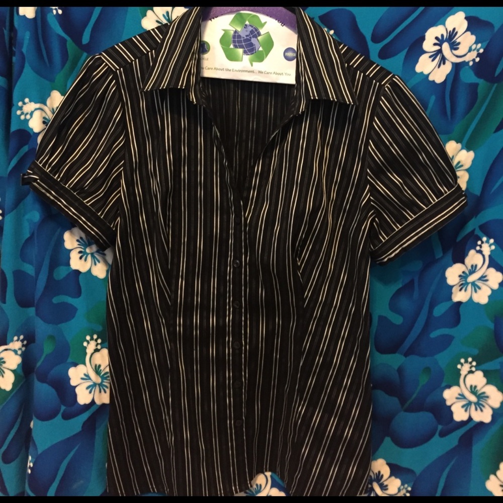 Express Design Studio Button Down Shirt