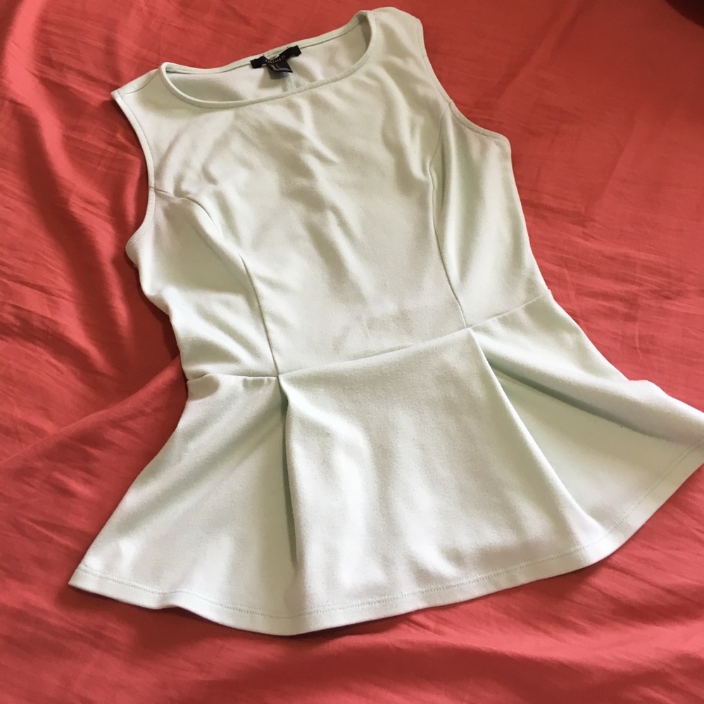 Mint top.