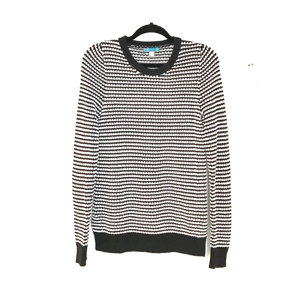 PIM + LARKIN KNITTED SWEATER SIZE SMALL. NEW!