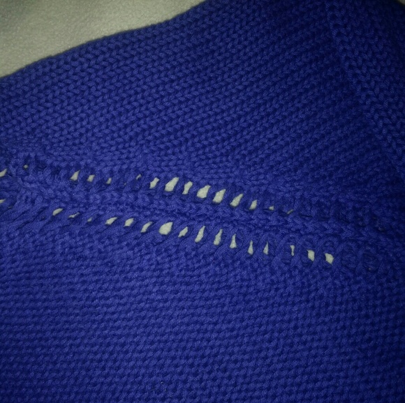 Oversized Ribbed Knit Sweater - Picture 3 of 5