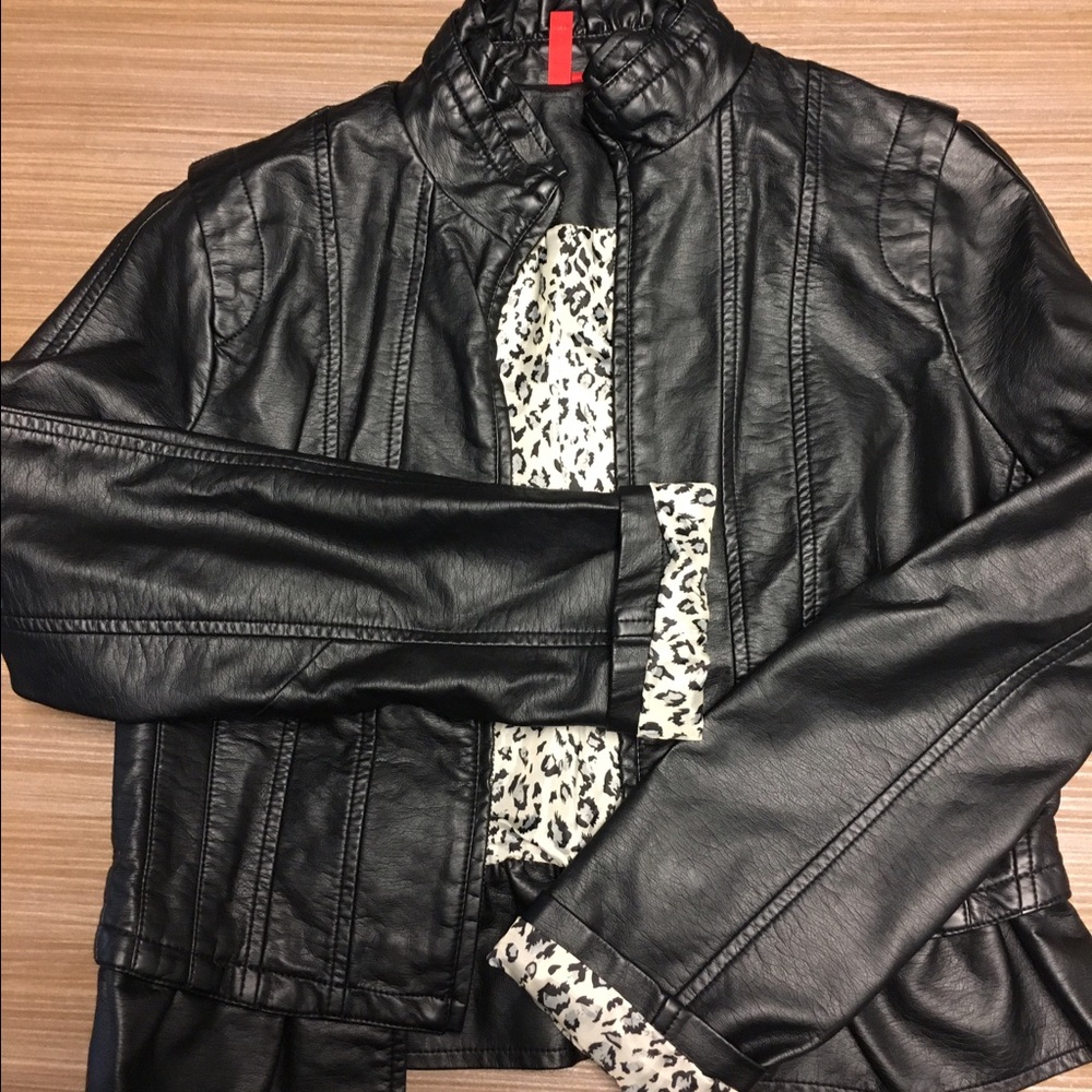 5/48 Faux Leather Jacket w/ Leopard Print Lining