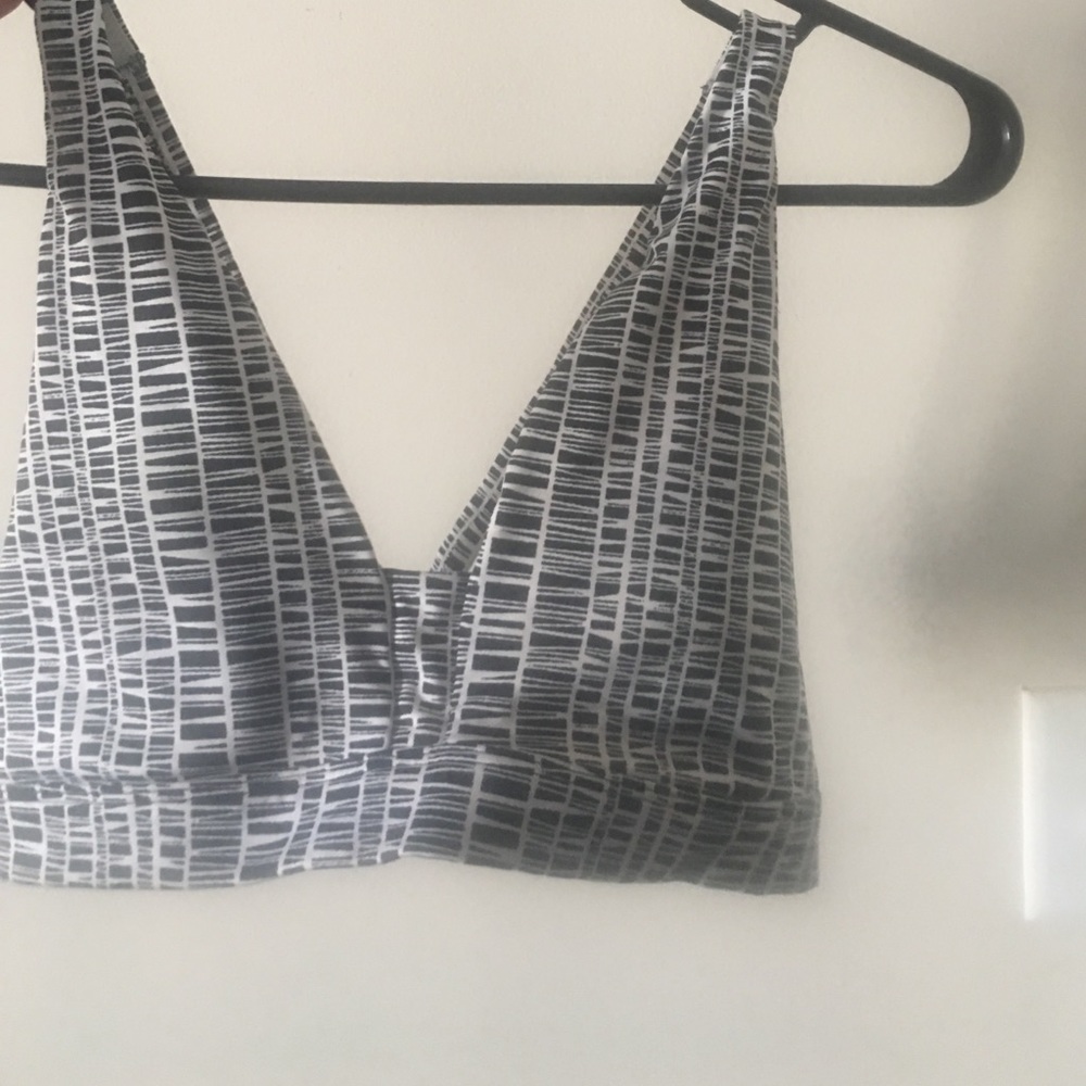 VSX LOW CUT SPORTS BRA