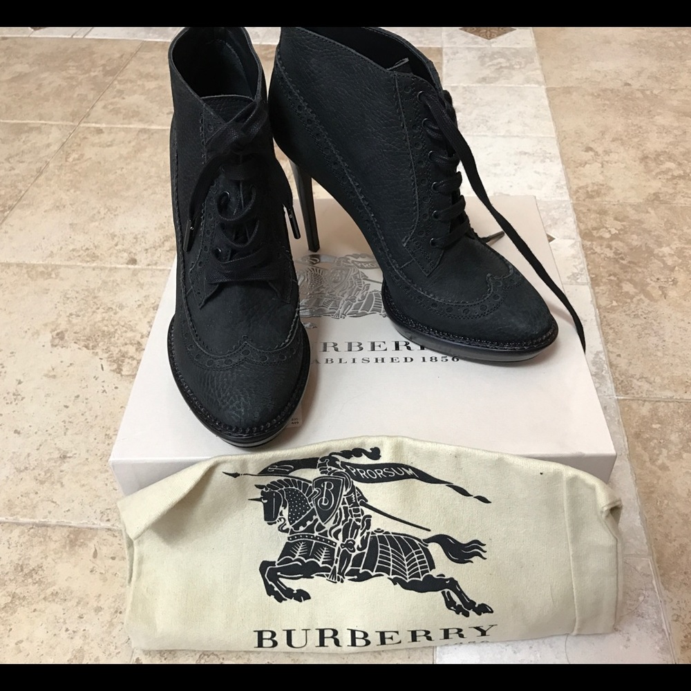 🍎SOLD🍎Burberry Prorsum Leather Ankle Boots