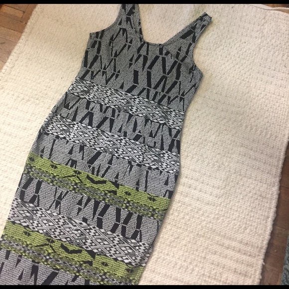 Silence & Noise Alice Ponte knit midi dress - Picture 3 of 5