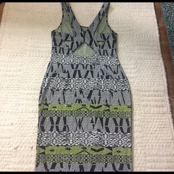 Silence & Noise Alice Ponte knit midi dress - Picture 5 of 5