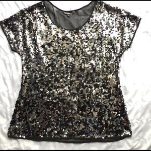 Express sequence && sheer top