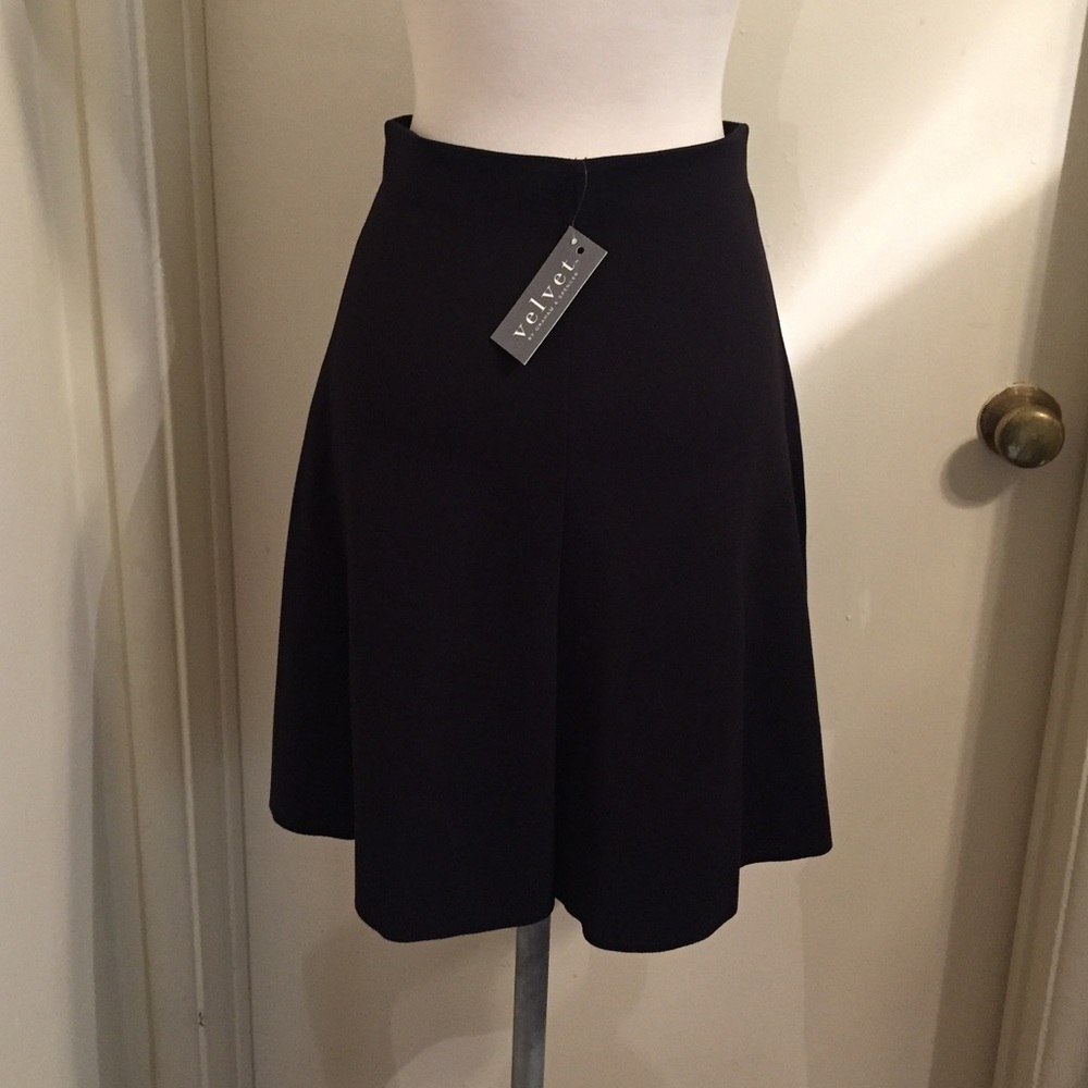 [Velvet by Graham and Spencer] Black Skirt