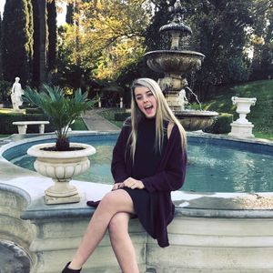 Meet your Posher, Dani