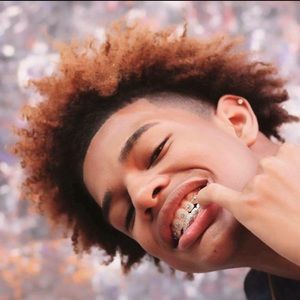 Meet your Posher, Damon