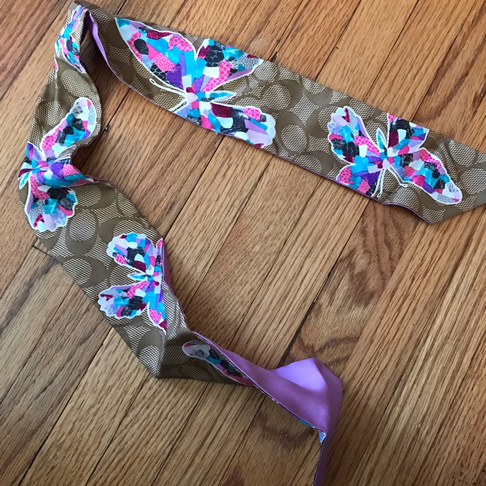 Poney tail scarf