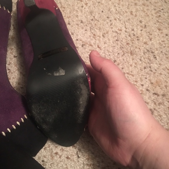 Heels - Picture 3 of 3