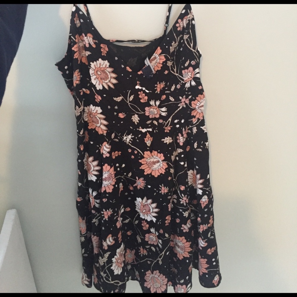 BRAND NEW AMERICAN EAGLE DRESS