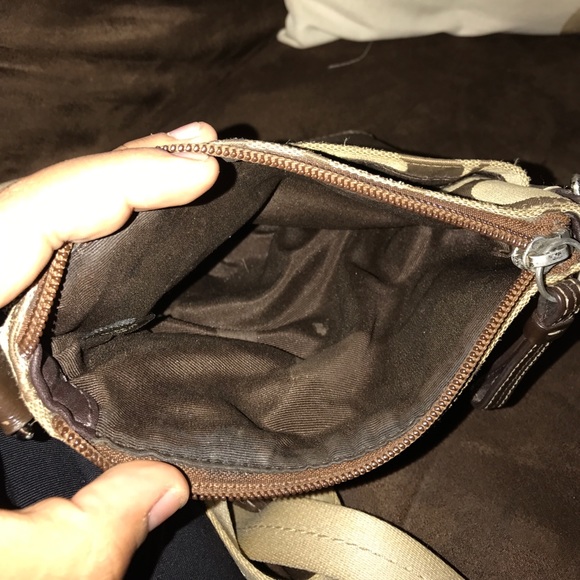 COACH small bag:) - Picture 5 of 6