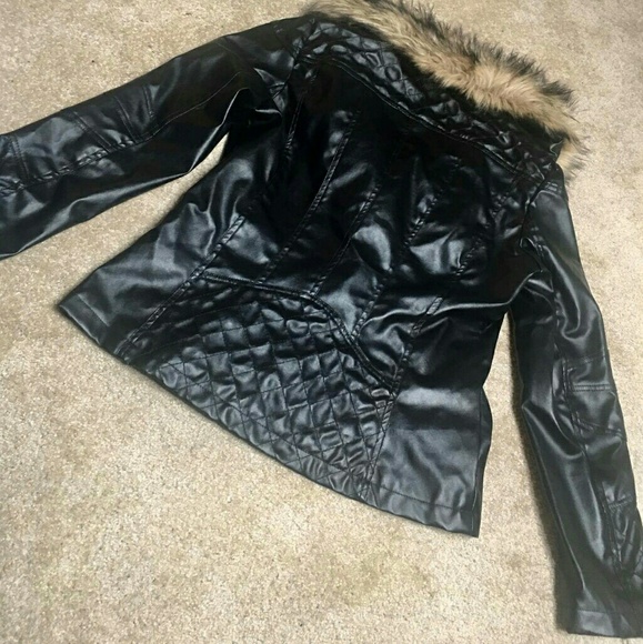 Faux Leather Jacket w/ Fur Collar - Picture 5 of 6