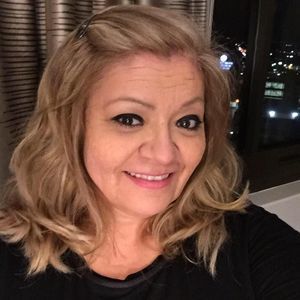 Meet your Posher, Denise