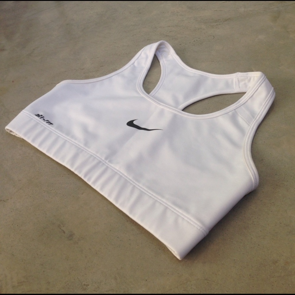 Nike Pro Dri-Fit Sports Bra