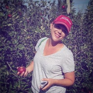 Meet your Posher, Carrie