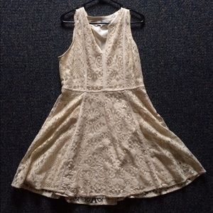 Mini lace dress