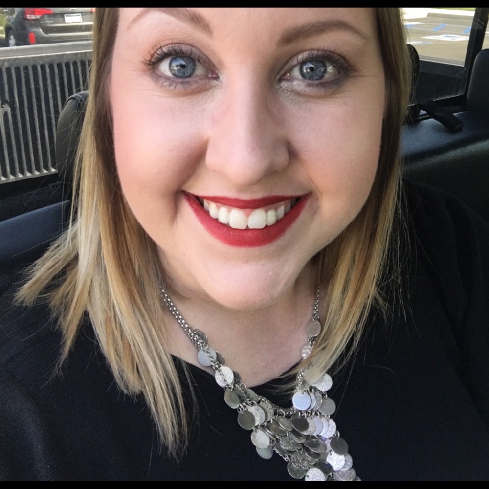 Meet your Posher, Sarah