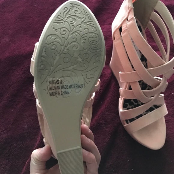 Shoes - Picture 2 of 5