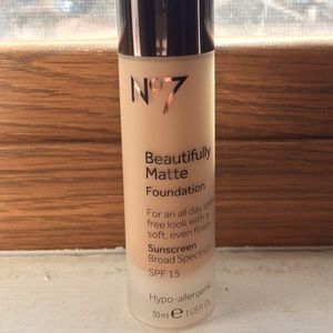 Boots No7 Stay Perfect Foundation - Cool Ivory