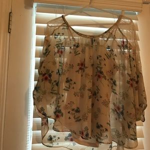 Lauren Conrad flowy top