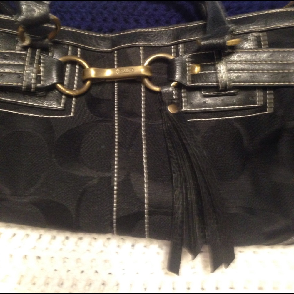 Authentic coach Hampton purse