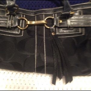 Authentic coach Hampton purse