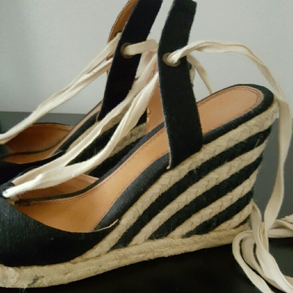 Bandolino wedges/sandals - Picture 2 of 4