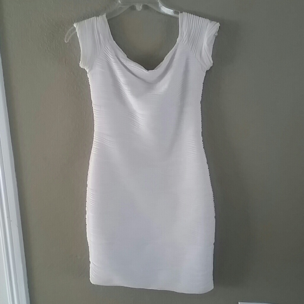 Short white dress