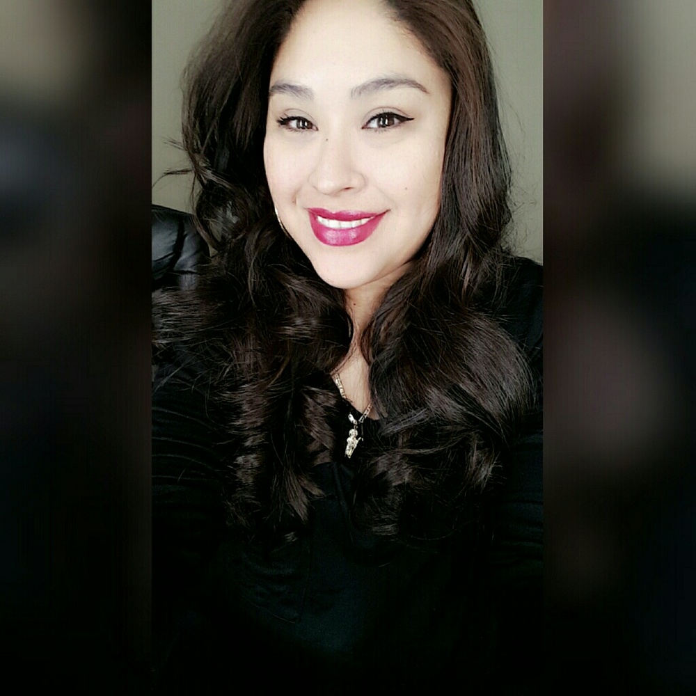 Meet your Posher, Rosio