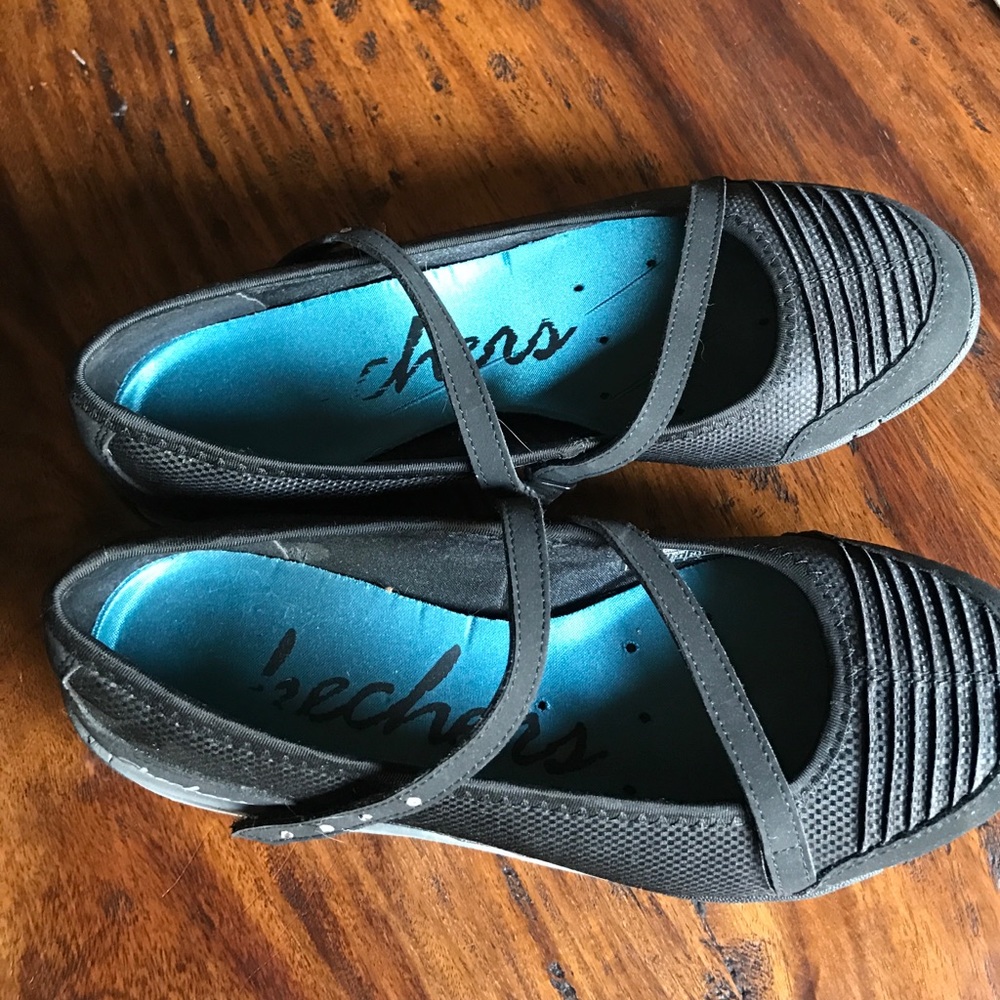 Sketchers size 7.5