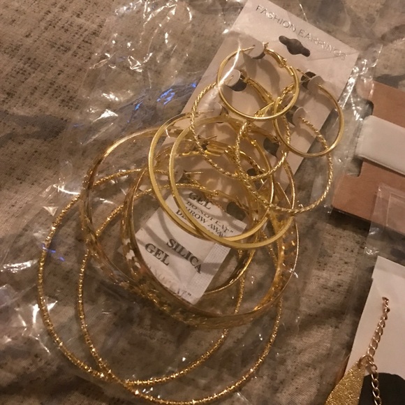 Little random bundle - Picture 2 of 3