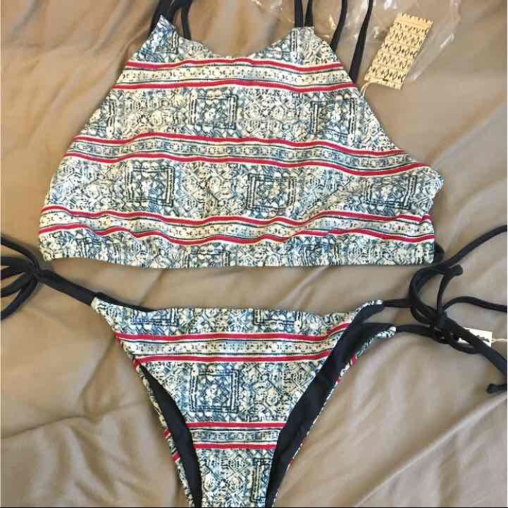 NWT Frankie's Marley bottom in batik