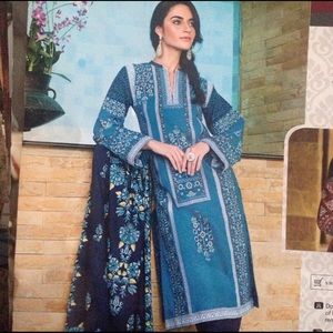 🌸SOLD🌸GulAhmed Khaddar embroidered 3 piece suit