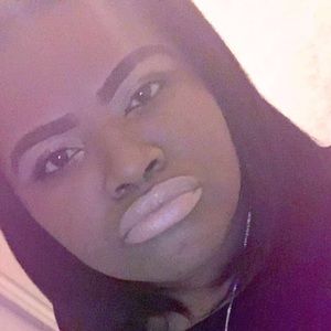 Meet your Posher, Starkeisha