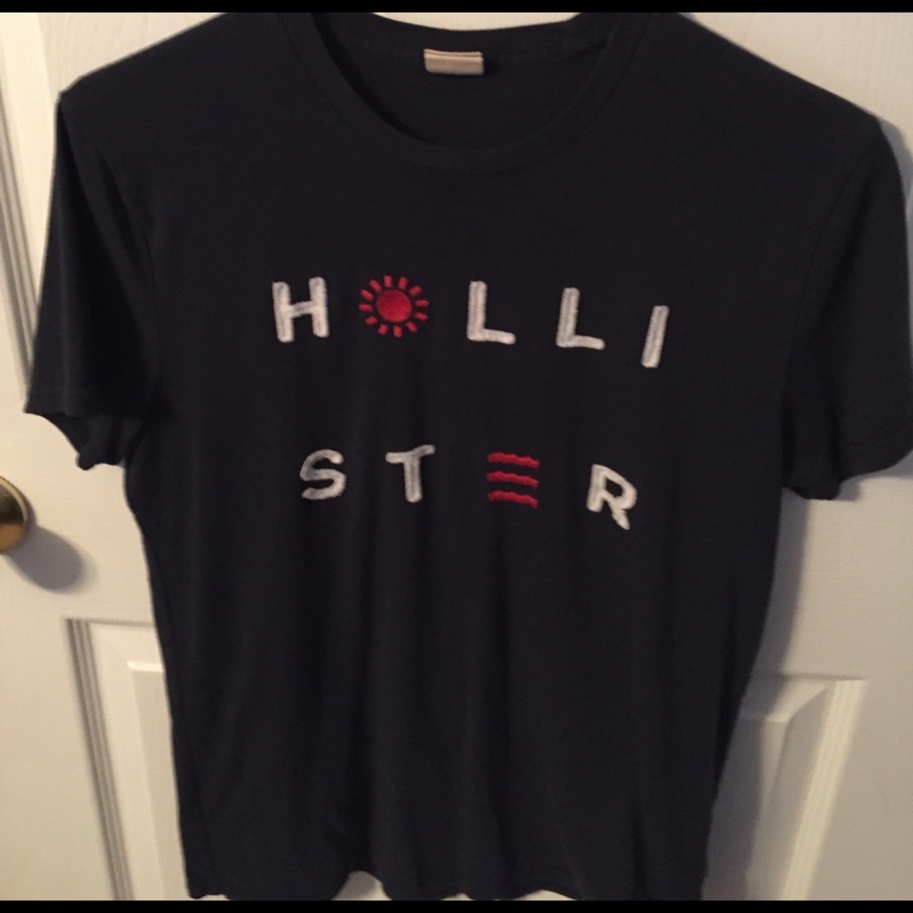 Hollister shirt