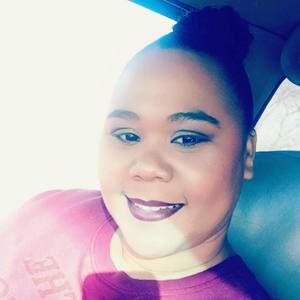 Meet your Posher, Aisha