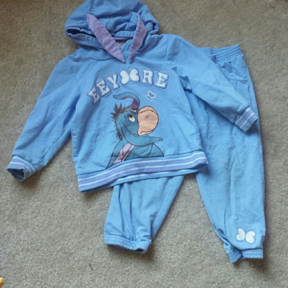 Eeyore 2 piece set size 3t