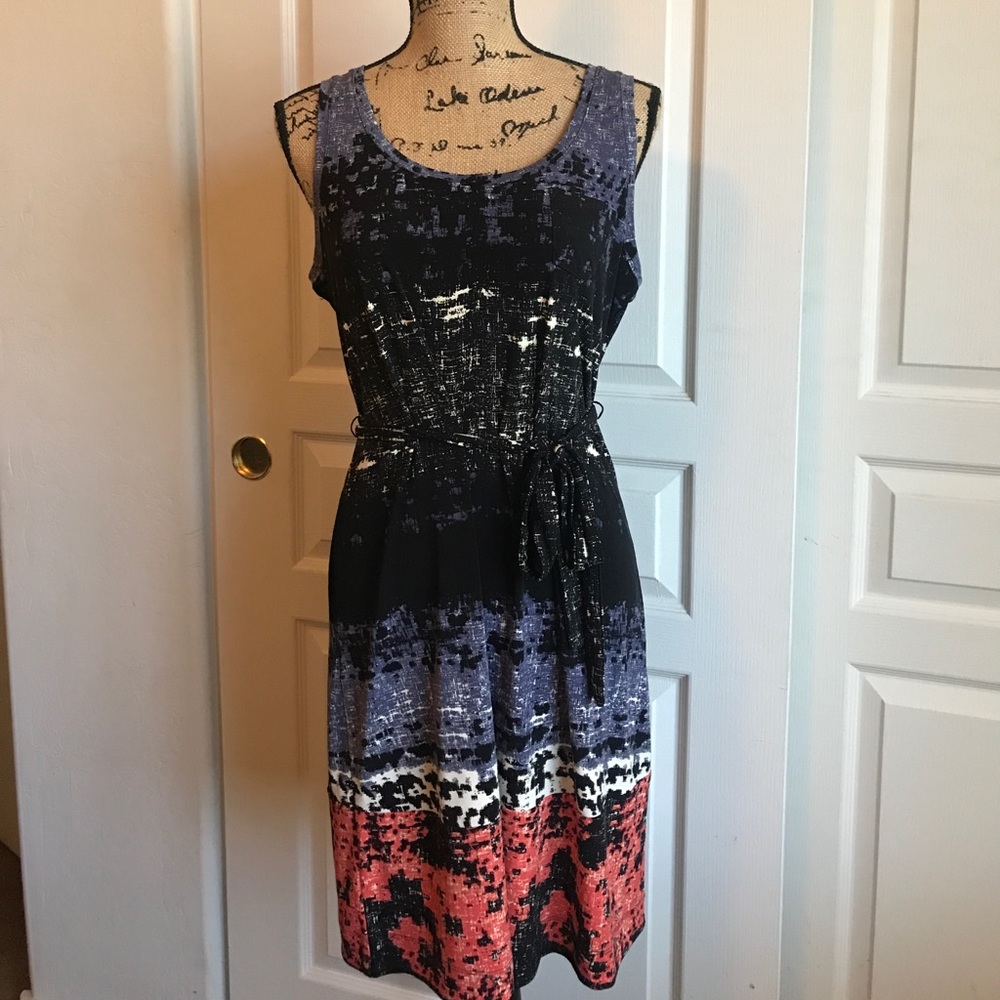 The limited dress