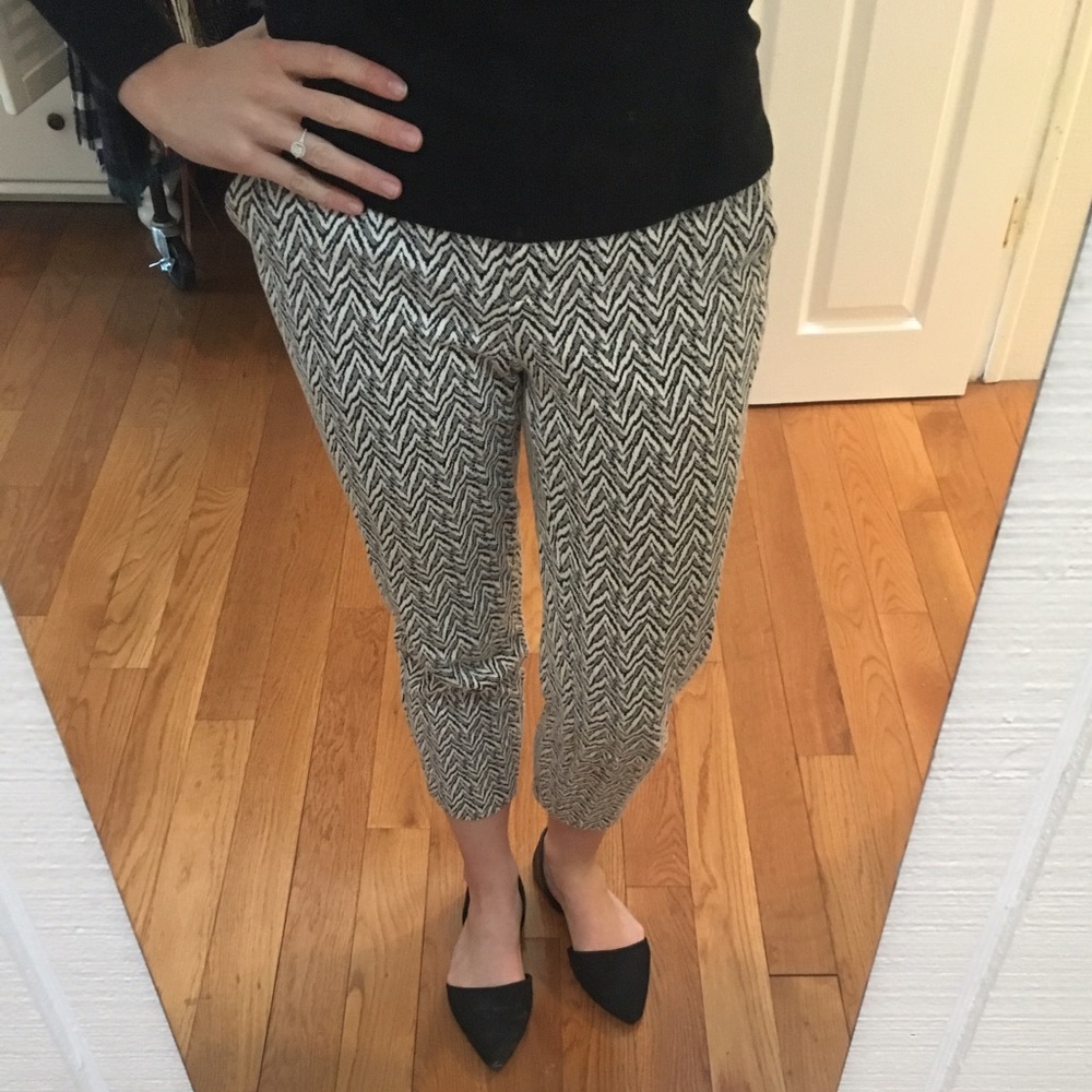 Patterned Ankle Pant
