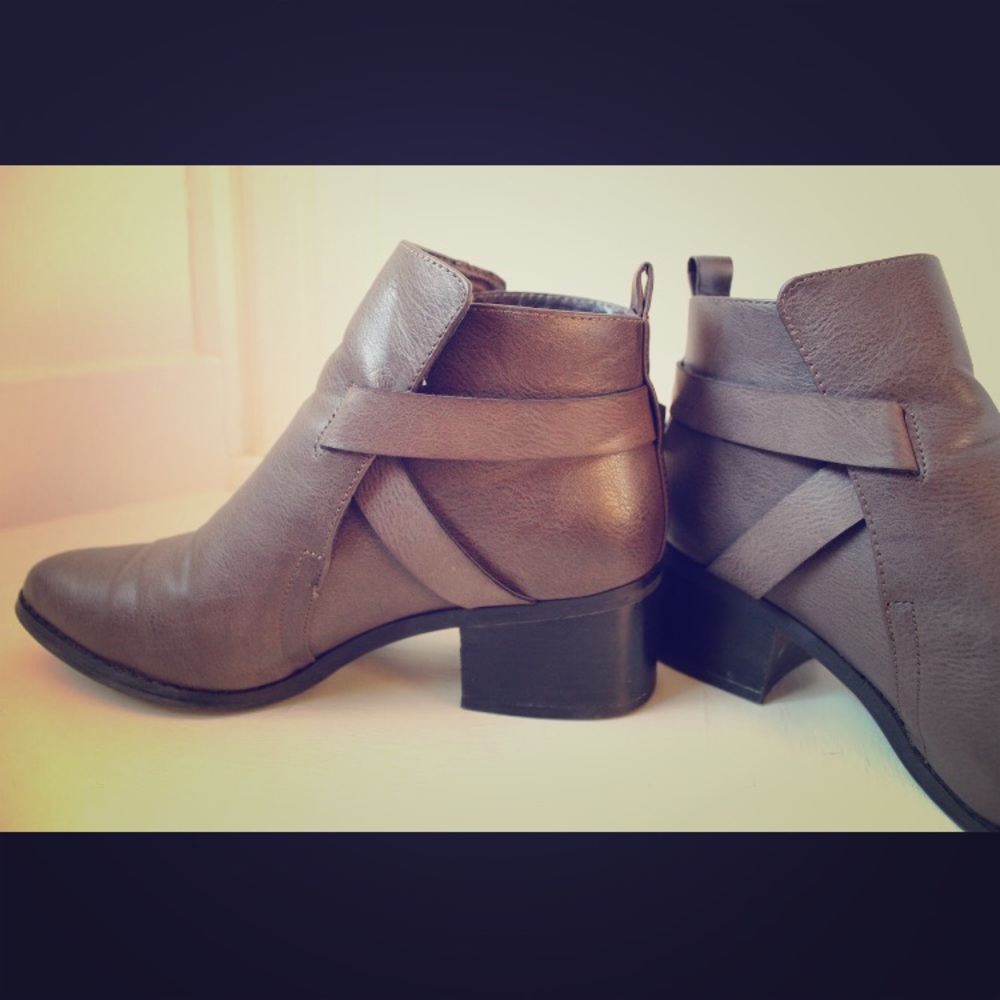 MIA Fashion Heeled Boots