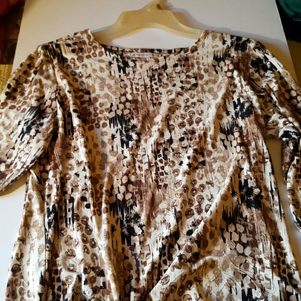 SALE**LARGE DRESS LONG SLEEVE TOP