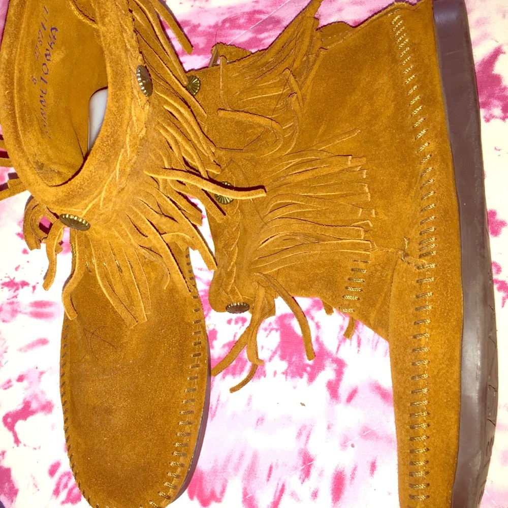MINNETONKA fringe booties