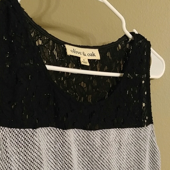 Olive & Oak dress - Picture 2 of 3