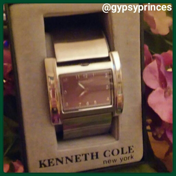 Retro Kenneth Cole Cuff n' Link Watch - Picture 4 of 4