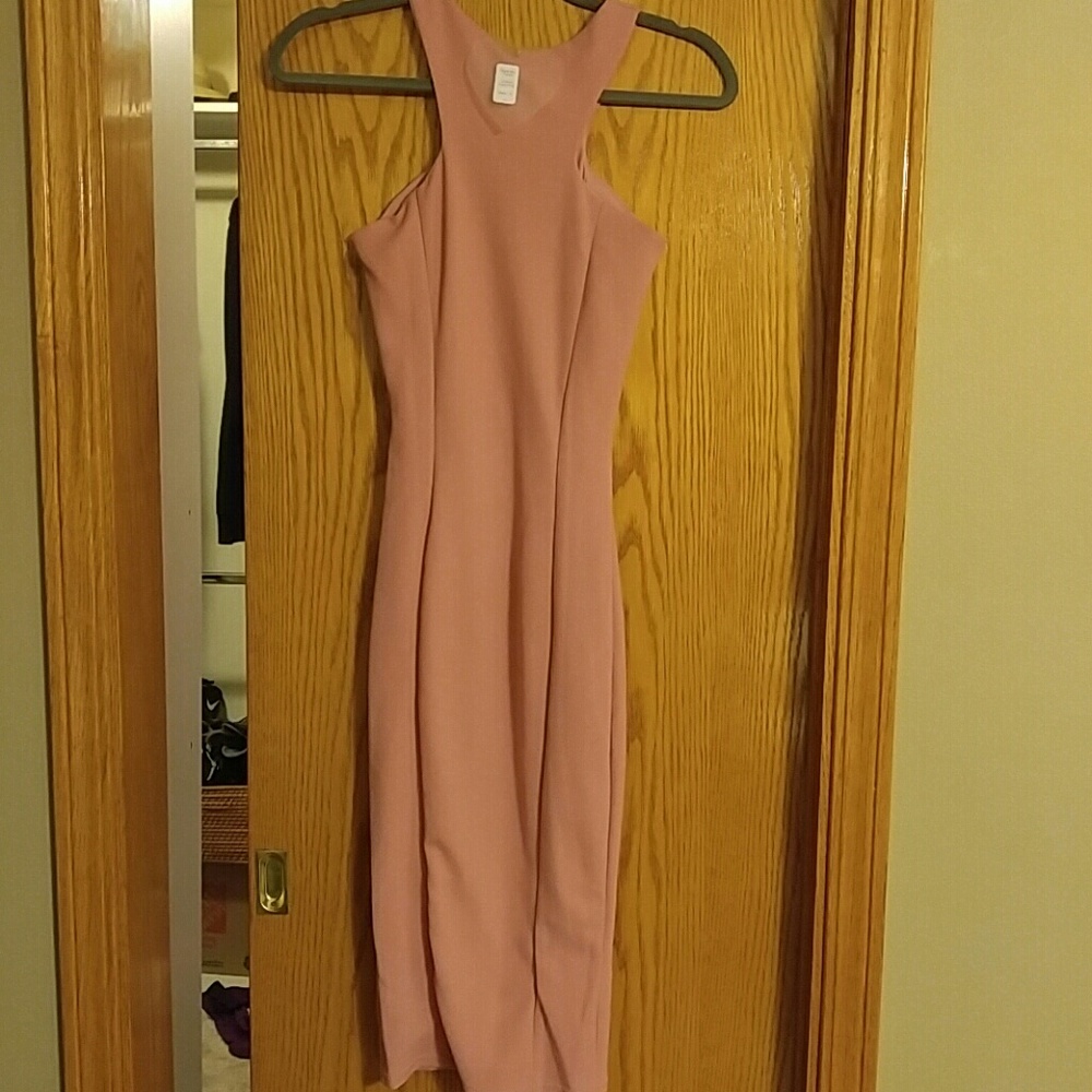 Dusty pink halter dress